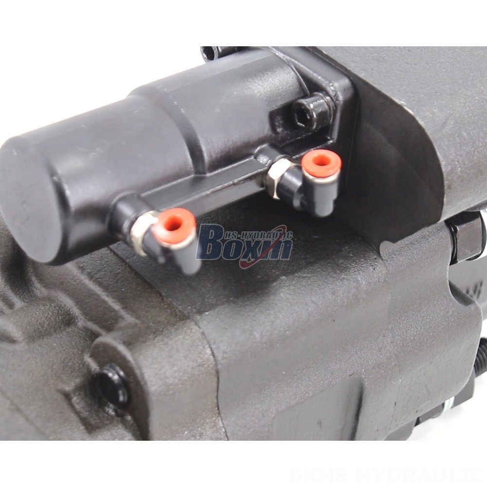 C102 Hydraulic Gear Pump: 112 cc/rev High-Performance Pump detail image