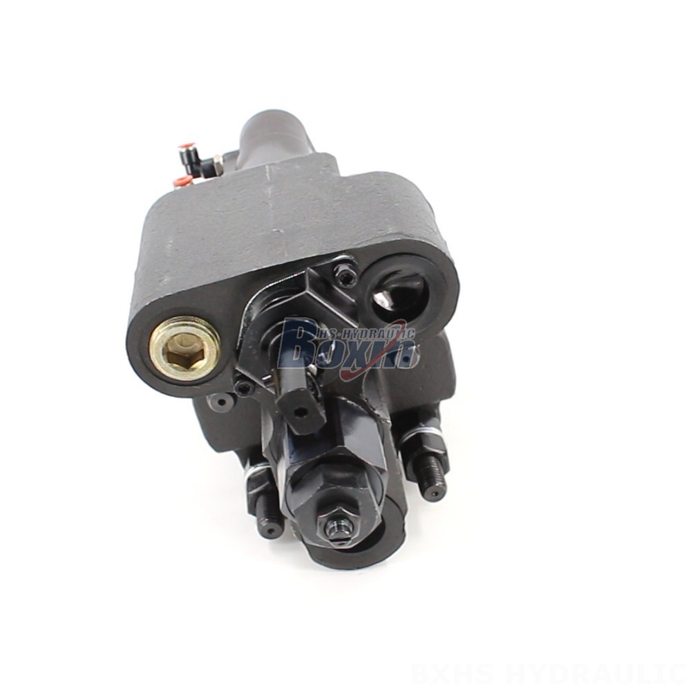 C102 Hydraulic Gear Pump: 112 cc/rev High-Performance Pump cover photo